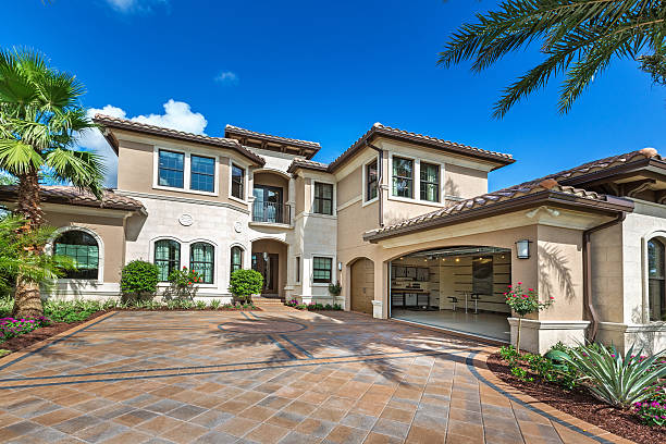 Best Local Driveway Pavers  in Warren, MI